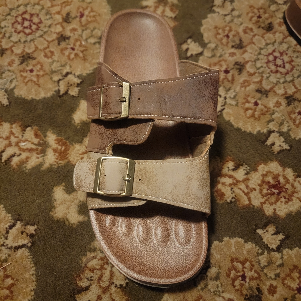 Brown and Tan Women's Sandals - Picture 6 of 9